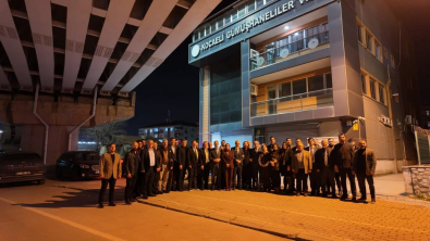 Anahtar Parti Heyetinden Vakfımıza Nezaket Ziyareti